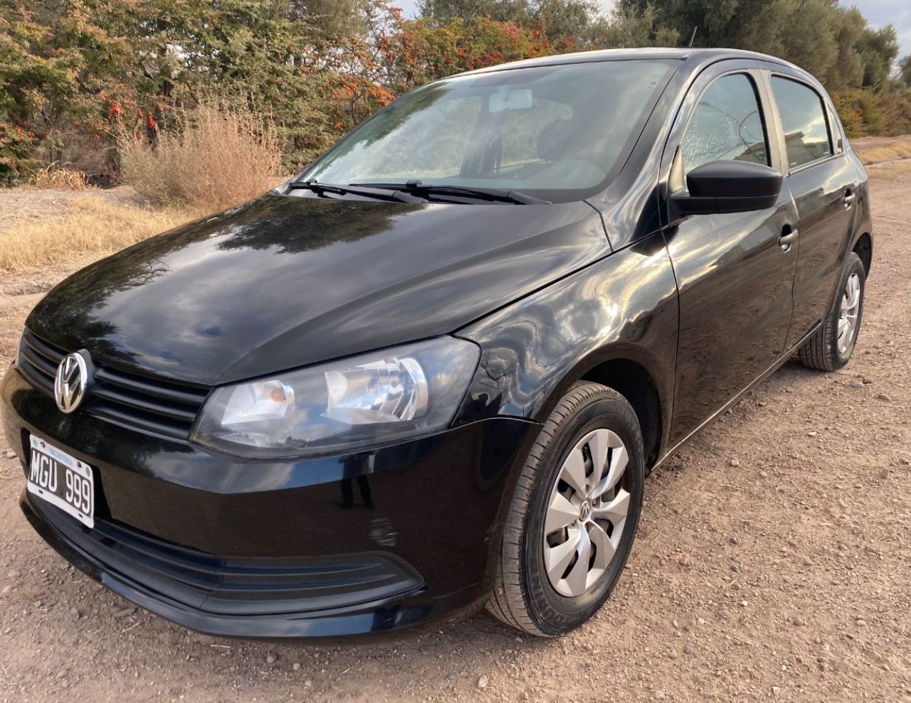 Volkswagen Gol Trend Usado Financiado en Mendoza, deRuedas