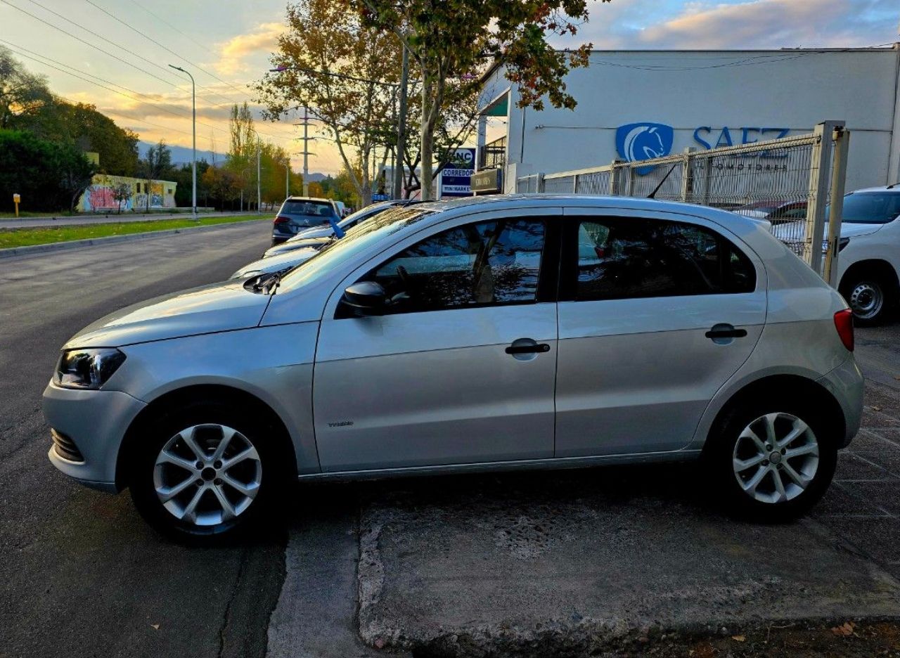 Volkswagen Gol Trend Usado Financiado en Mendoza, deRuedas