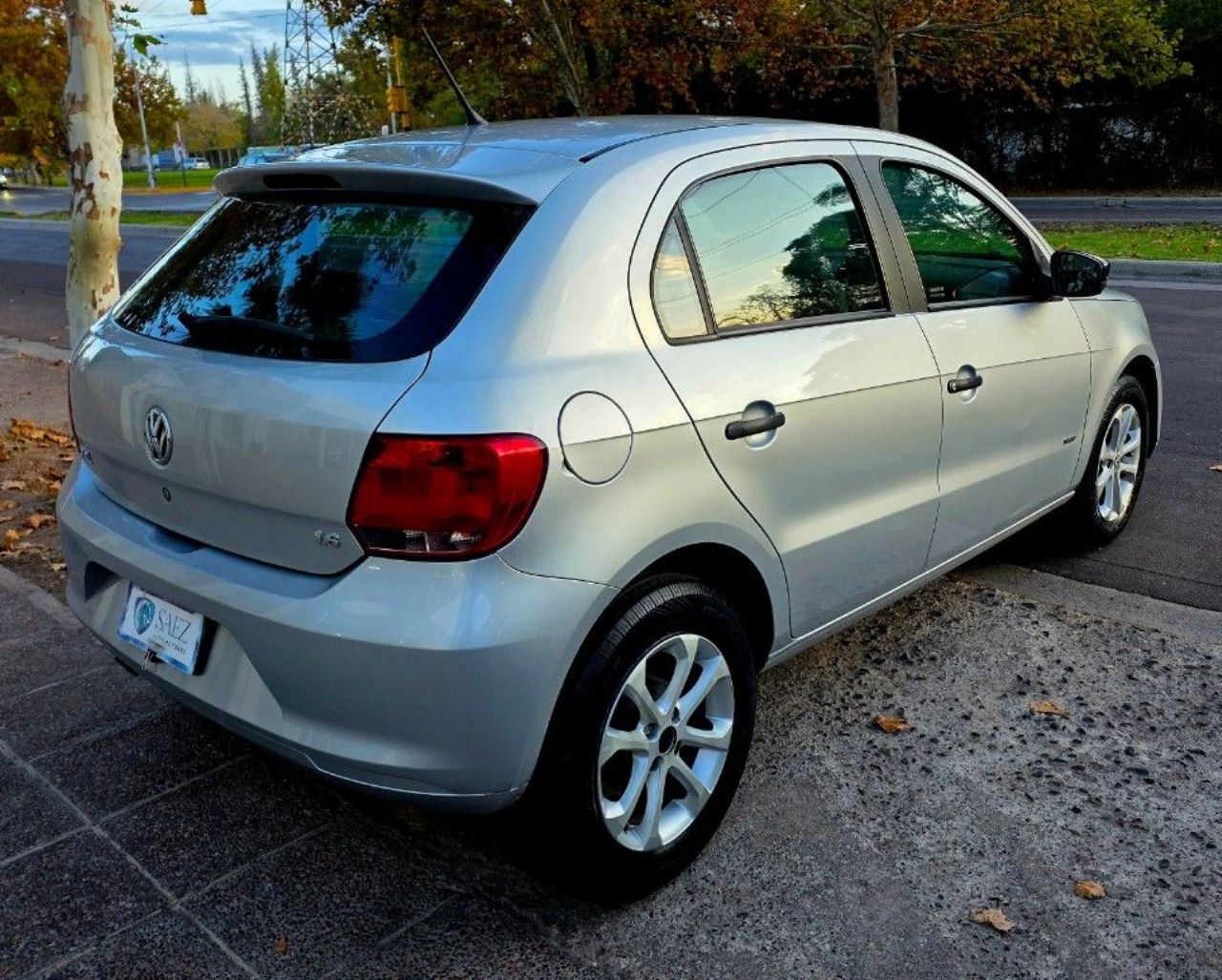 Volkswagen Gol Trend Usado Financiado en Mendoza, deRuedas