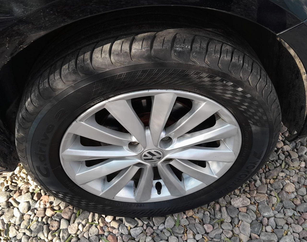 Volkswagen Gol Trend Usado en Mendoza, deRuedas