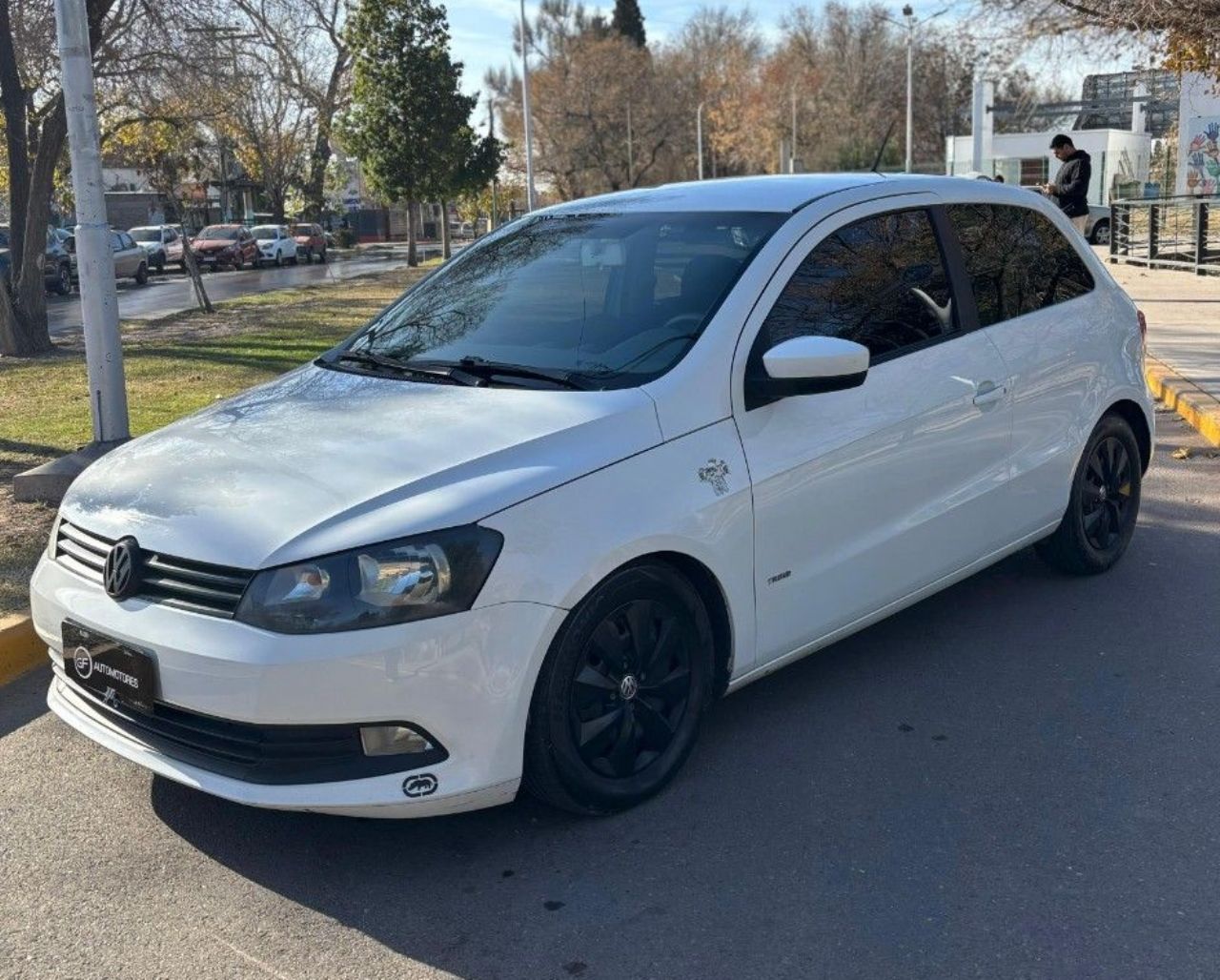 Volkswagen Gol Trend Usado Financiado en Mendoza, deRuedas