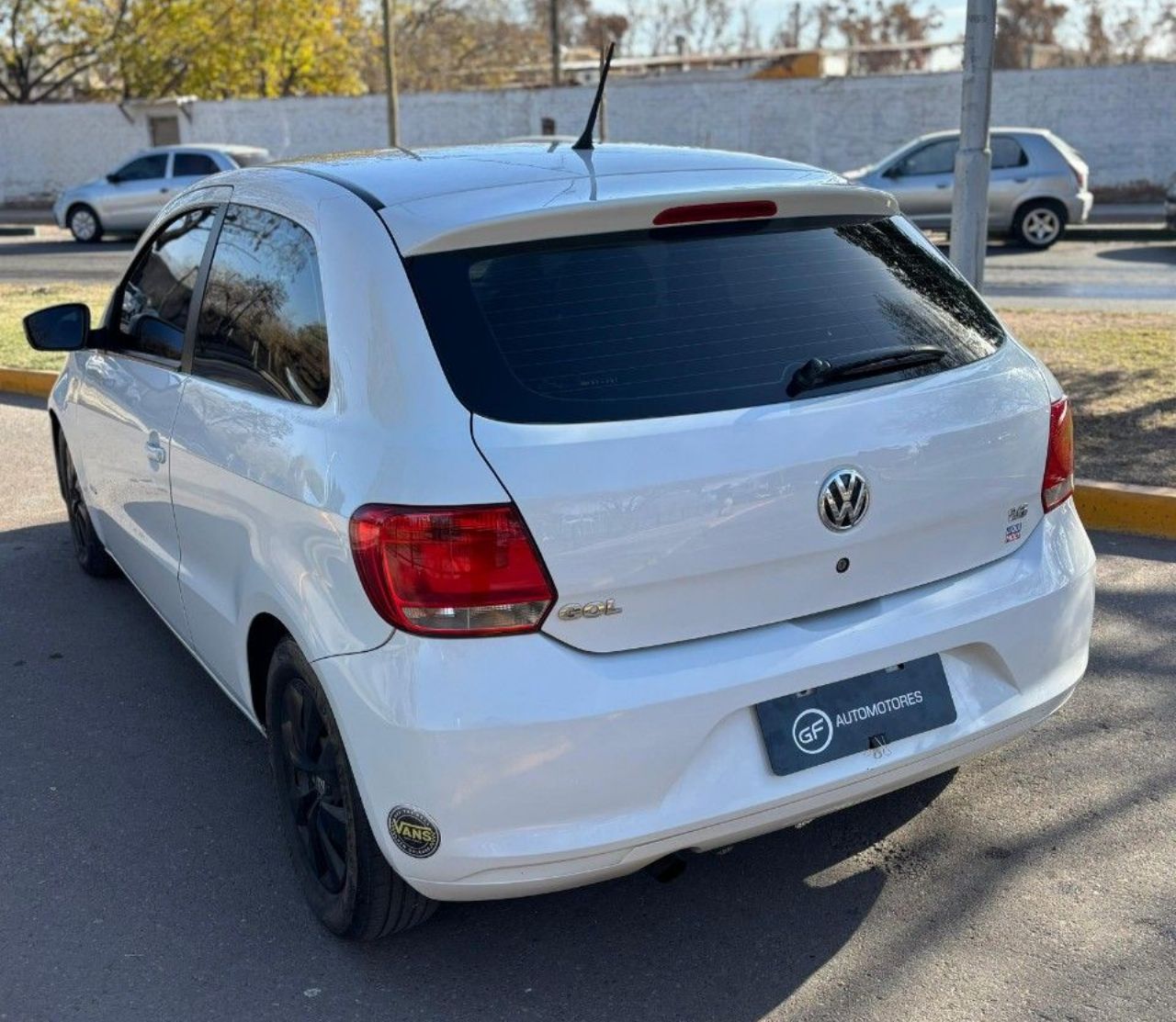 Volkswagen Gol Trend Usado Financiado en Mendoza, deRuedas