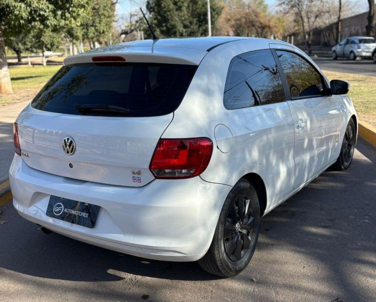 Volkswagen Gol Trend Usado Financiado en Mendoza, deRuedas