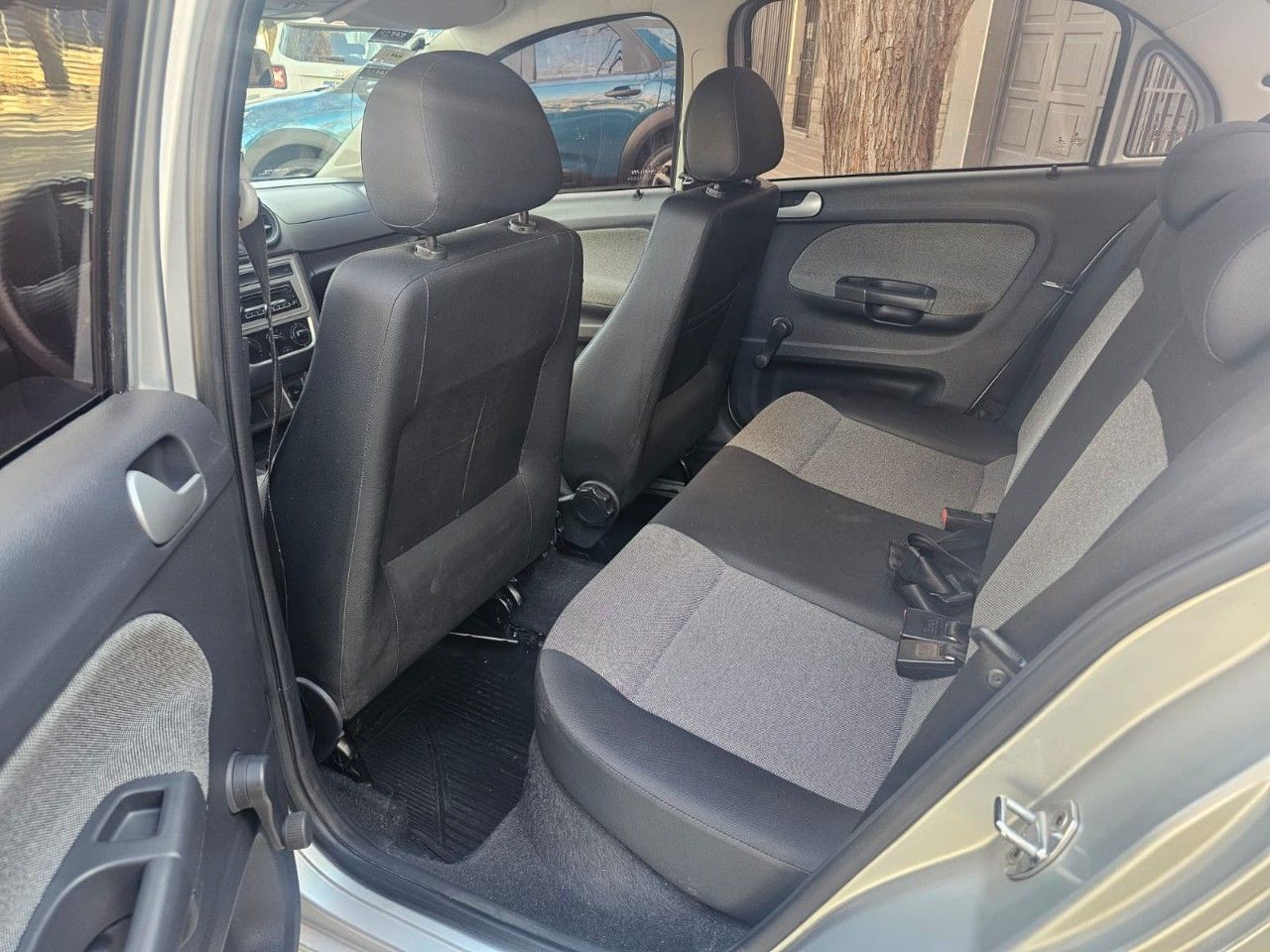 Volkswagen Gol Trend Usado Financiado en Mendoza, deRuedas