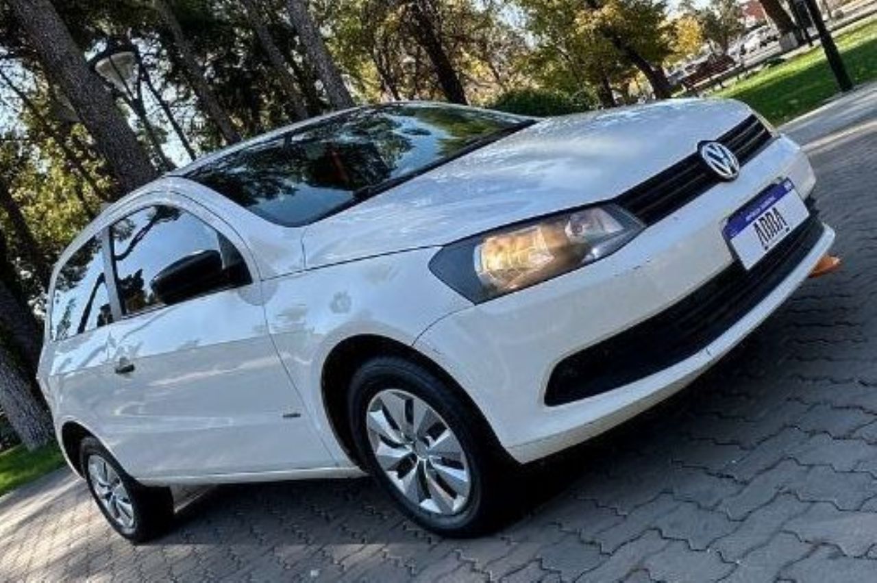 Volkswagen Gol Trend Usado Financiado en Mendoza, deRuedas