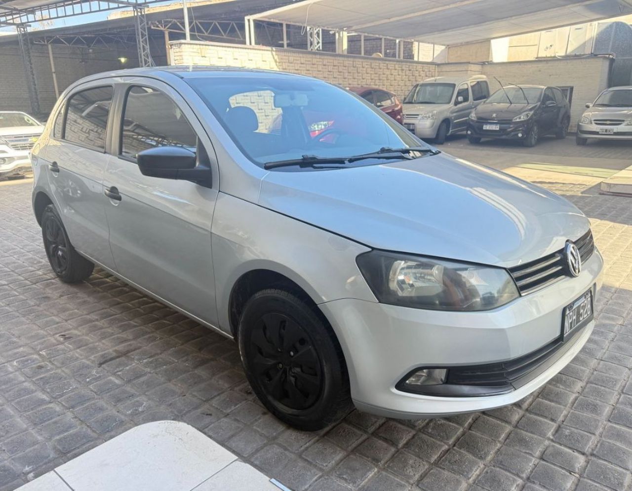 Volkswagen Gol Trend Usado Financiado en Mendoza, deRuedas