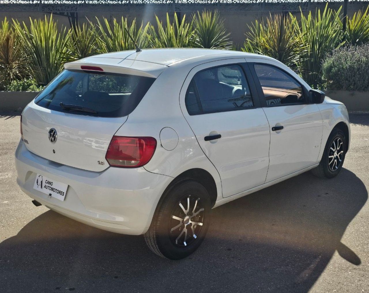 Volkswagen Gol Trend Usado Financiado en Mendoza, deRuedas