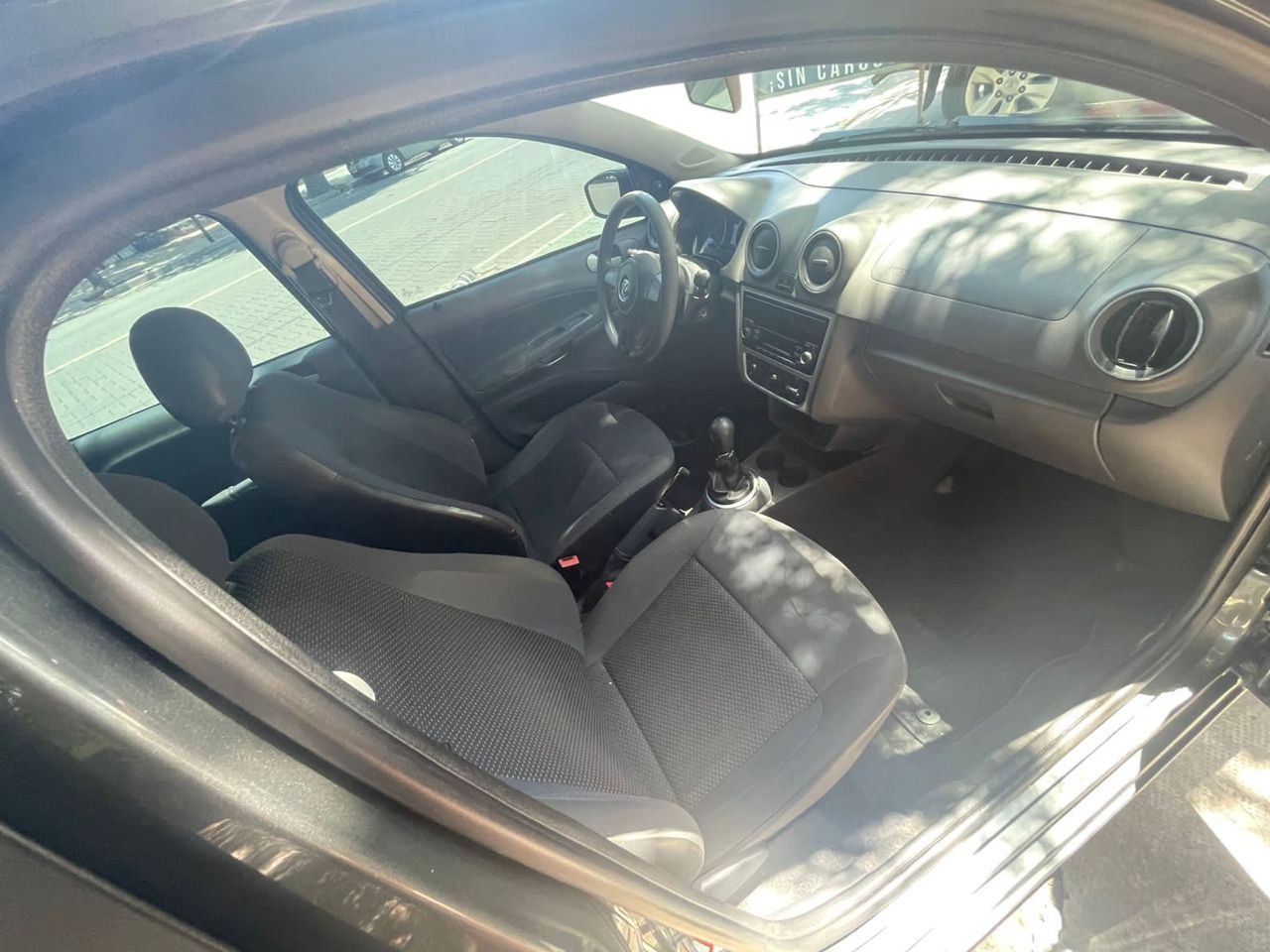 Volkswagen Gol Trend Usado Financiado en Mendoza, deRuedas