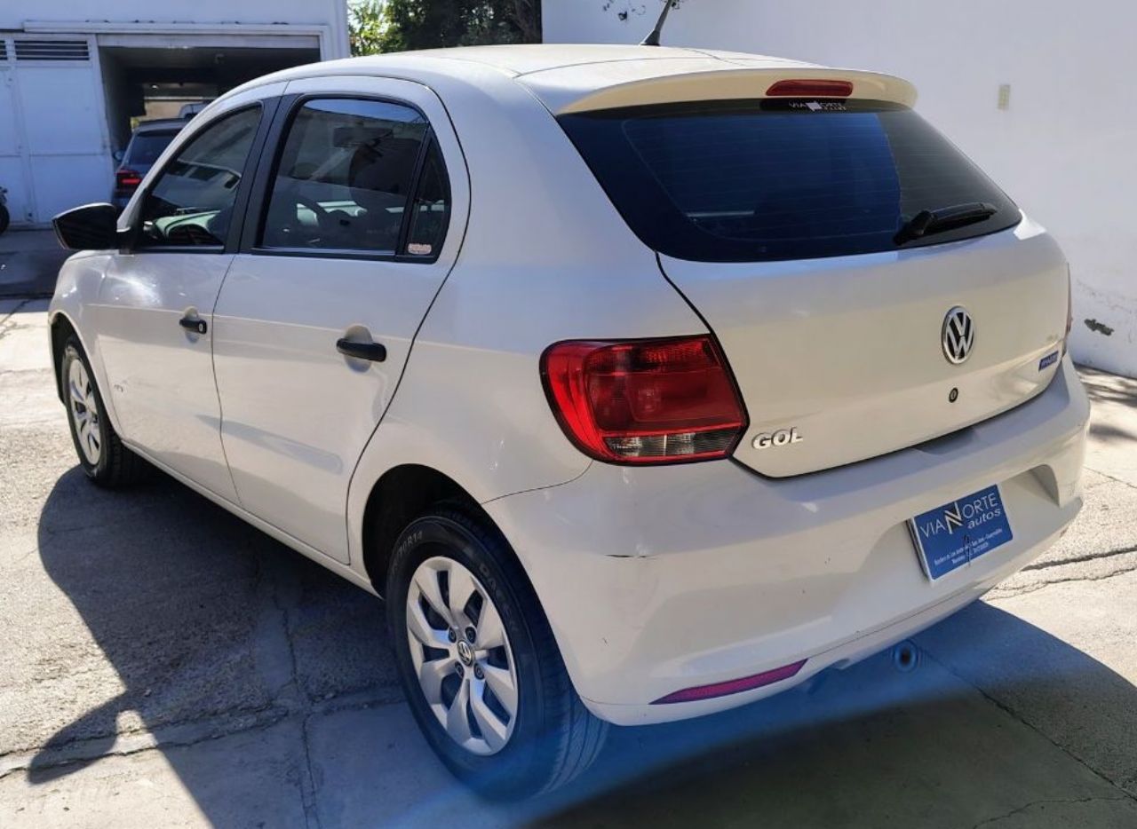 Volkswagen Gol Trend Usado Financiado en Mendoza, deRuedas