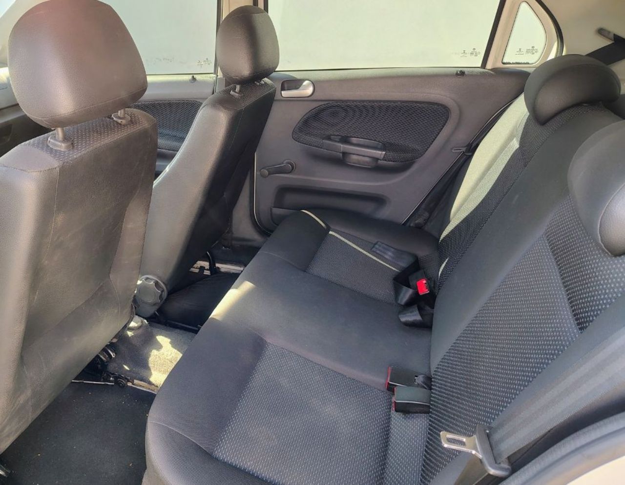 Volkswagen Gol Trend Usado Financiado en Mendoza, deRuedas