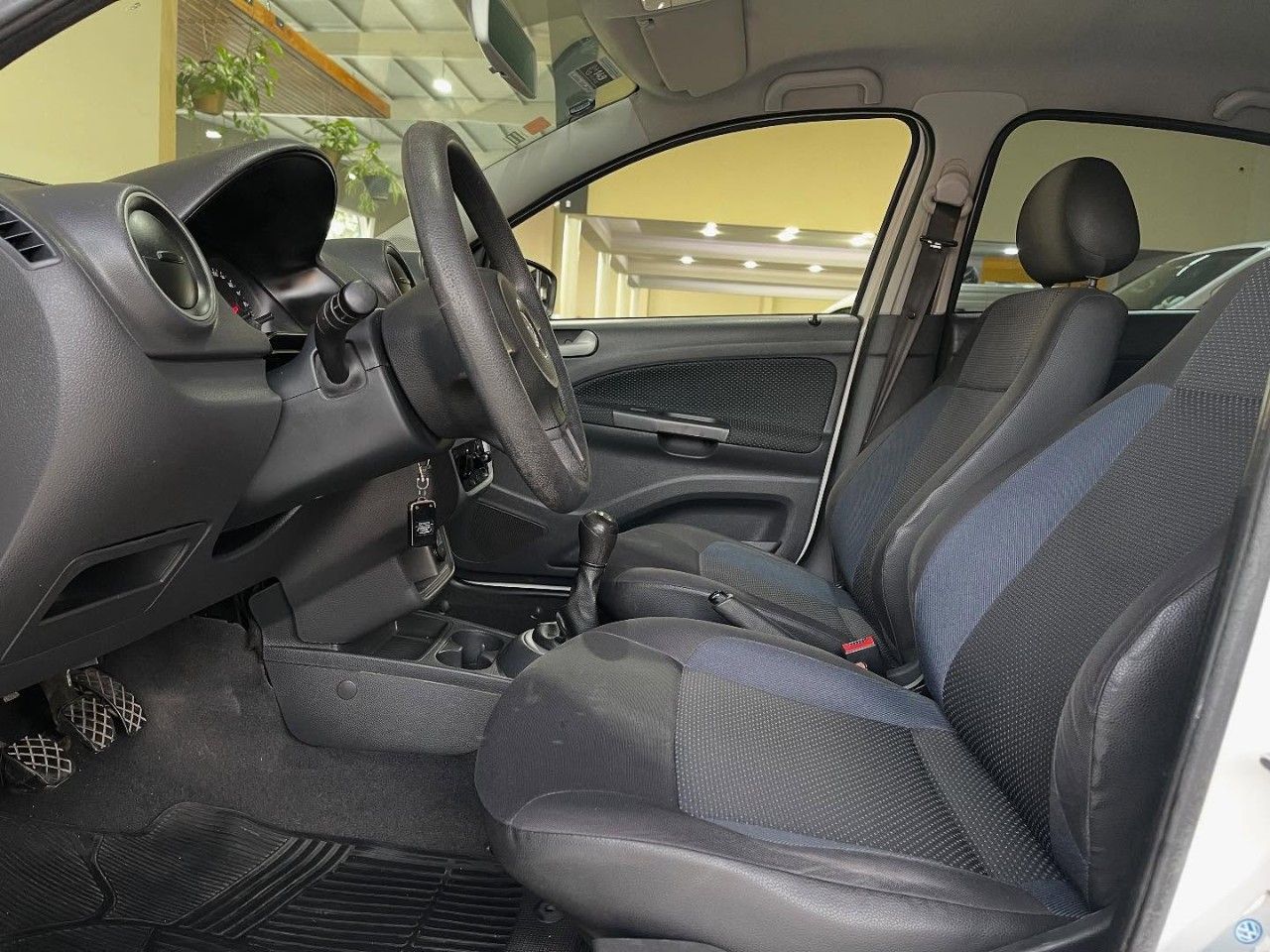Volkswagen Gol Trend Usado Financiado en San Juan, deRuedas