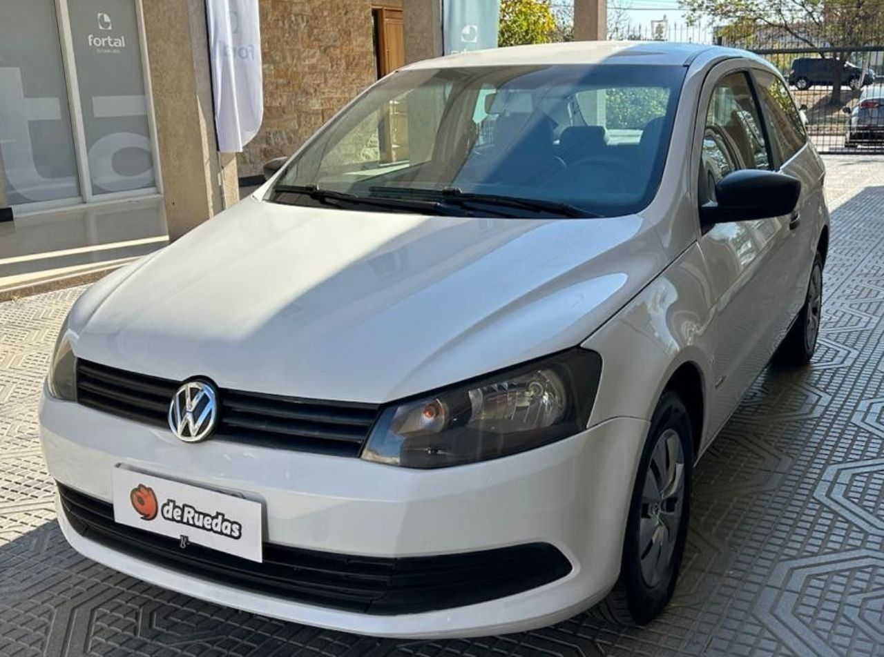 Volkswagen Gol Trend Usado Financiado en Mendoza, deRuedas