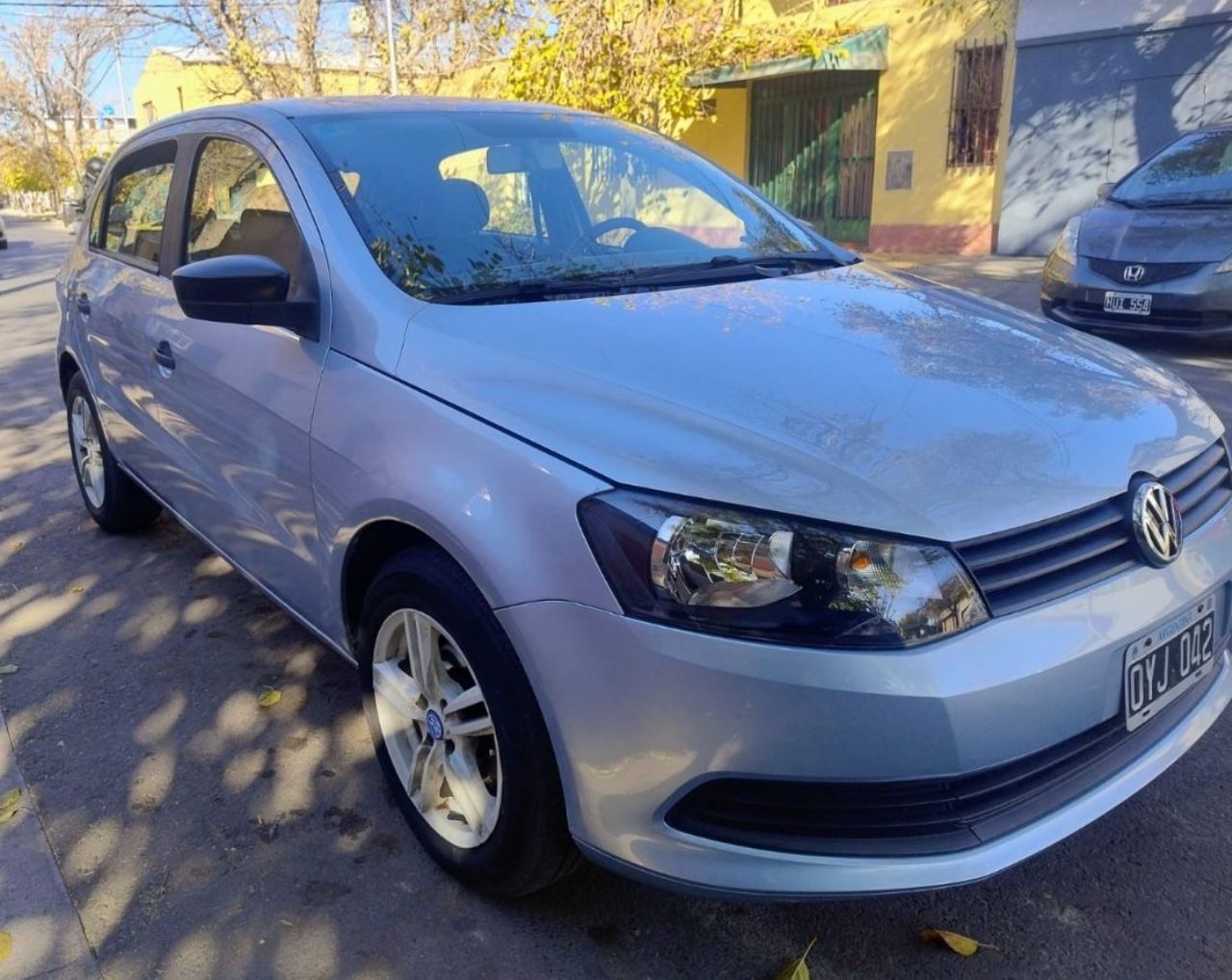 Volkswagen Gol Trend Usado Financiado en Mendoza, deRuedas