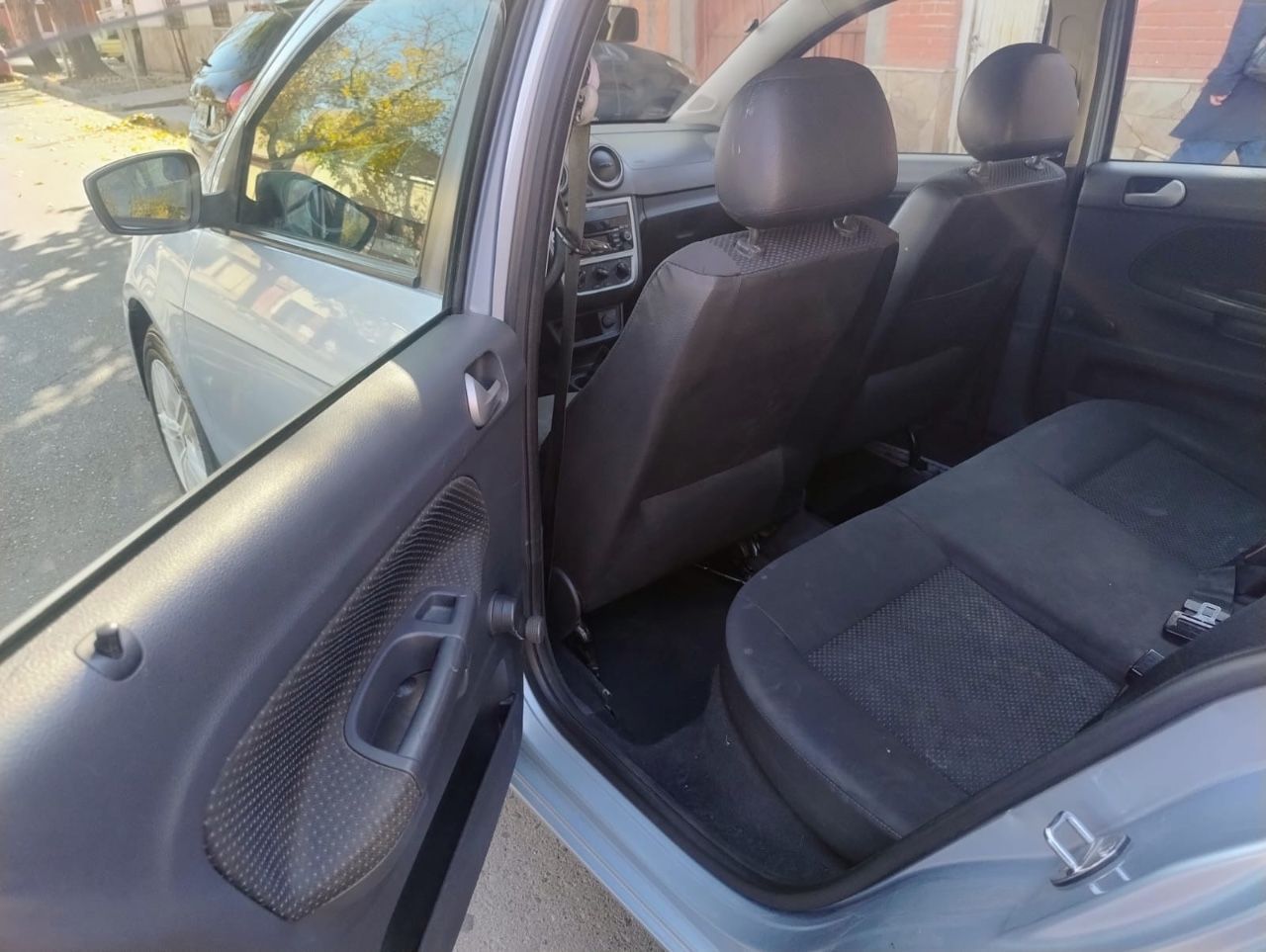 Volkswagen Gol Trend Usado Financiado en Mendoza, deRuedas