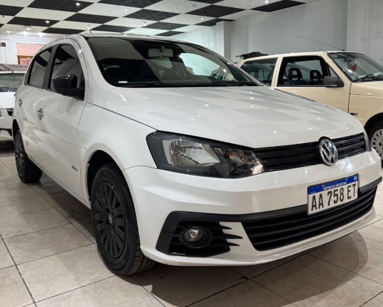Volkswagen Gol Trend Usado en Mendoza, deRuedas