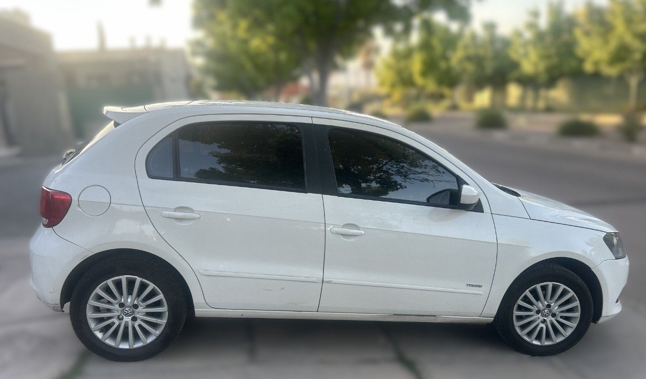 Volkswagen Gol Trend Usado en Mendoza, deRuedas