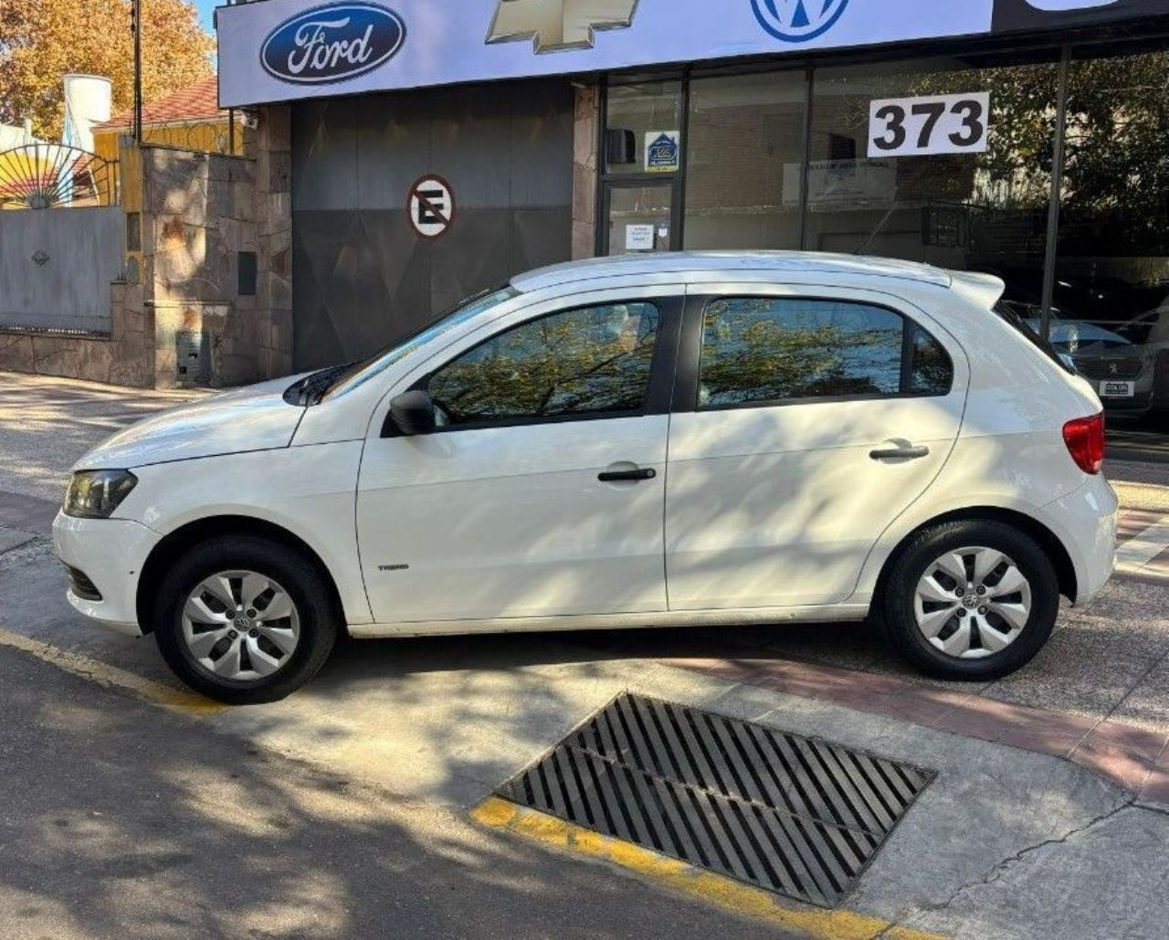 Volkswagen Gol Trend Usado Financiado en Mendoza, deRuedas
