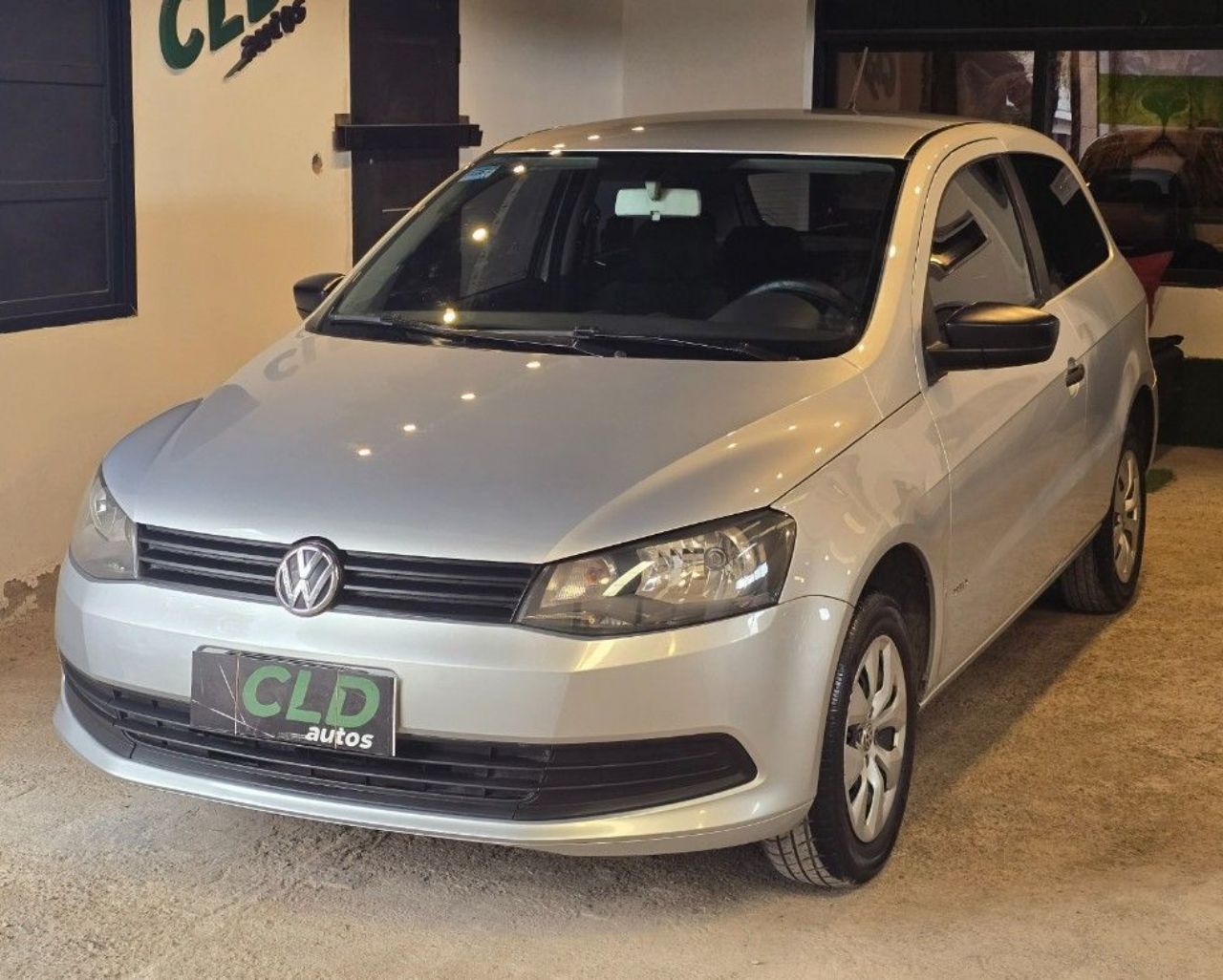 Volkswagen Gol Trend Usado Financiado en Mendoza, deRuedas