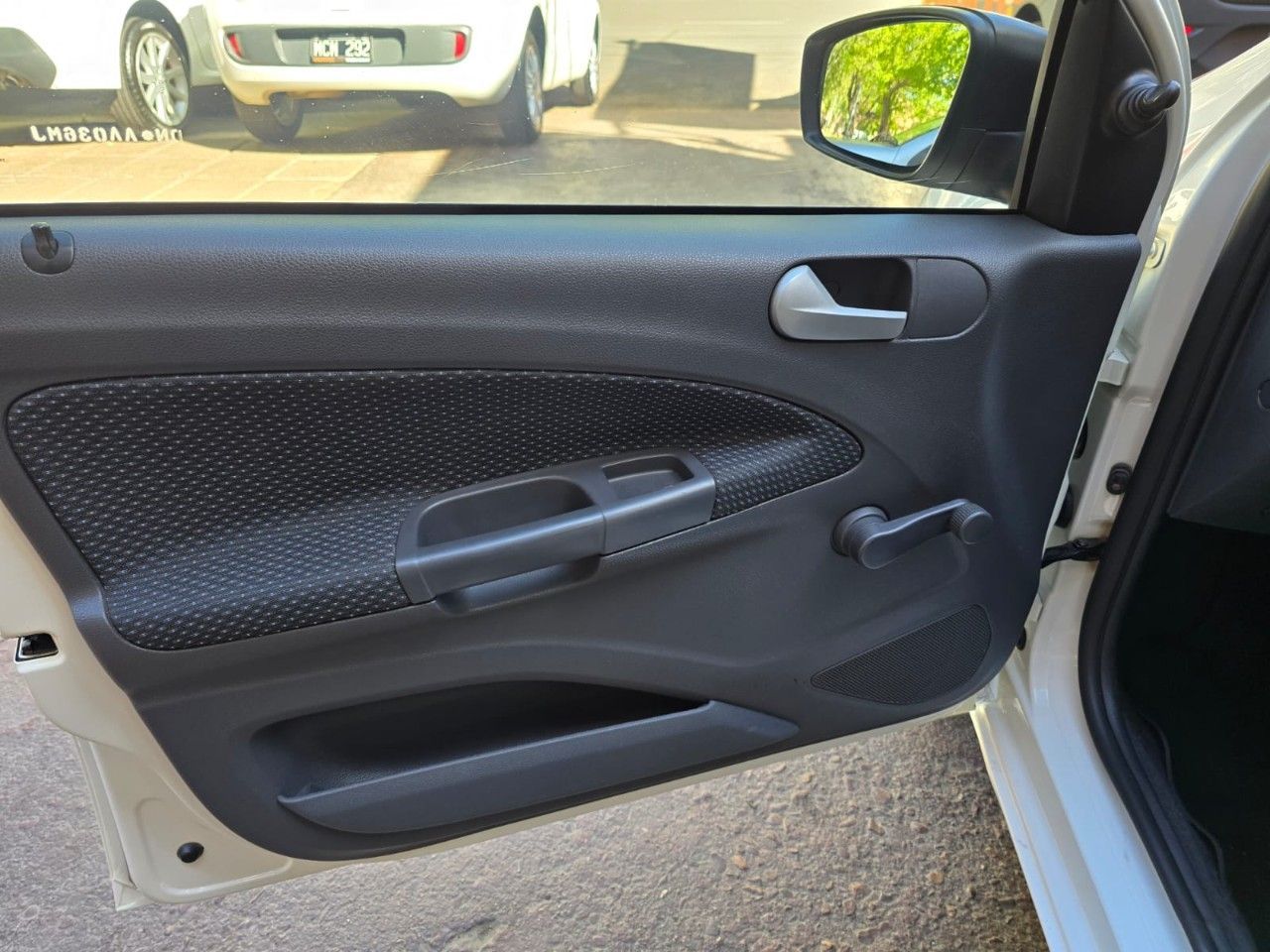 Volkswagen Gol Trend Usado Financiado en Mendoza, deRuedas