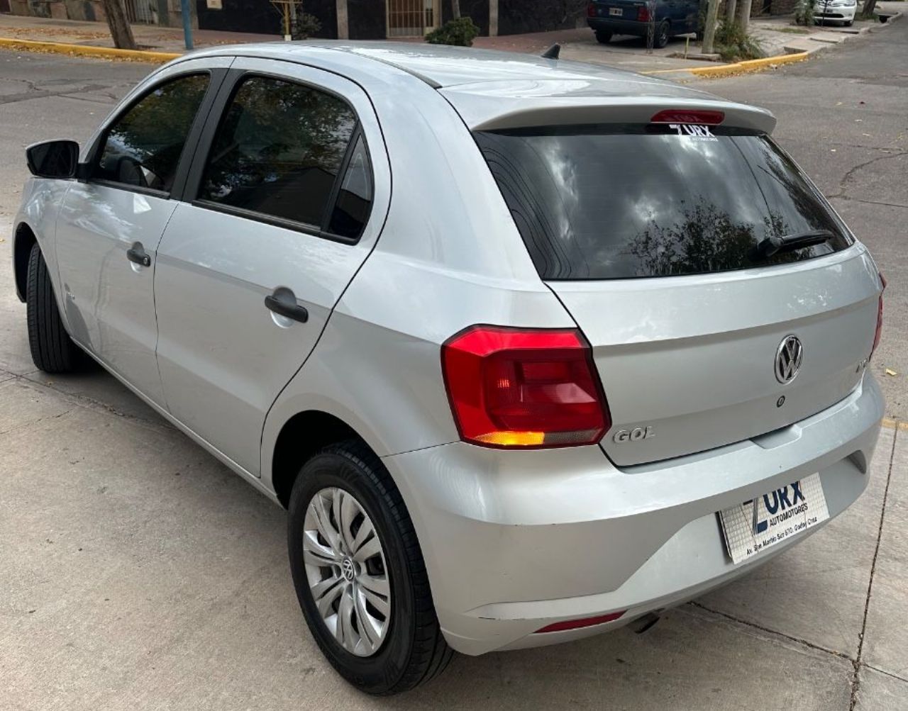 Volkswagen Gol Trend Usado Financiado en Mendoza, deRuedas