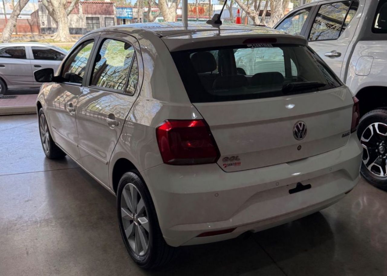 Volkswagen Gol Trend Usado Financiado en Mendoza, deRuedas