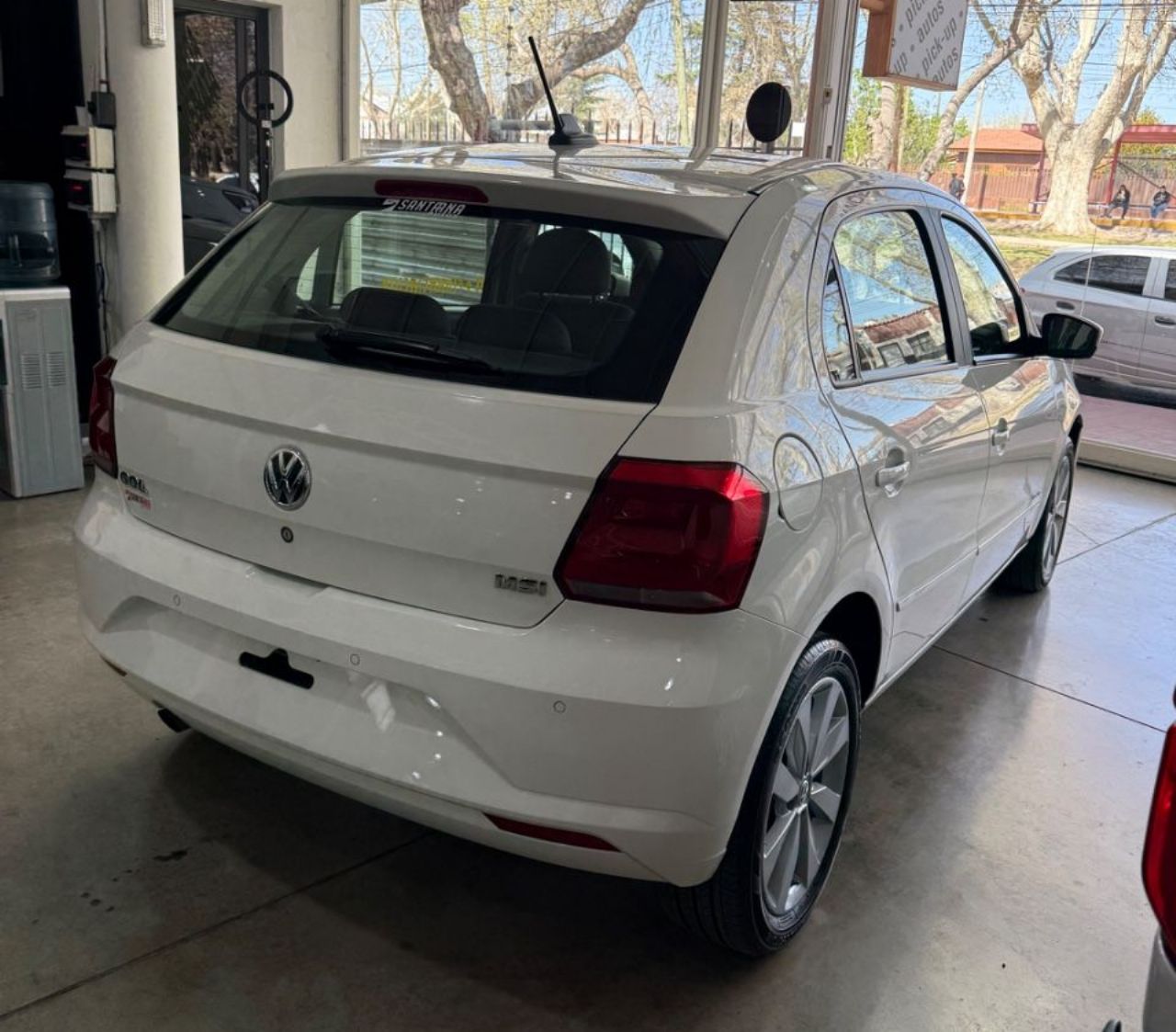Volkswagen Gol Trend Usado Financiado en Mendoza, deRuedas