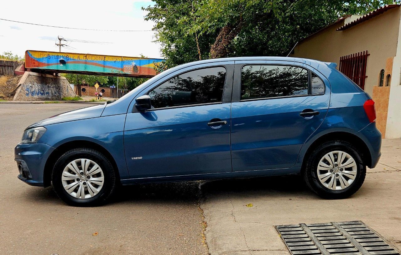 Volkswagen Gol Trend Usado Financiado en Mendoza, deRuedas