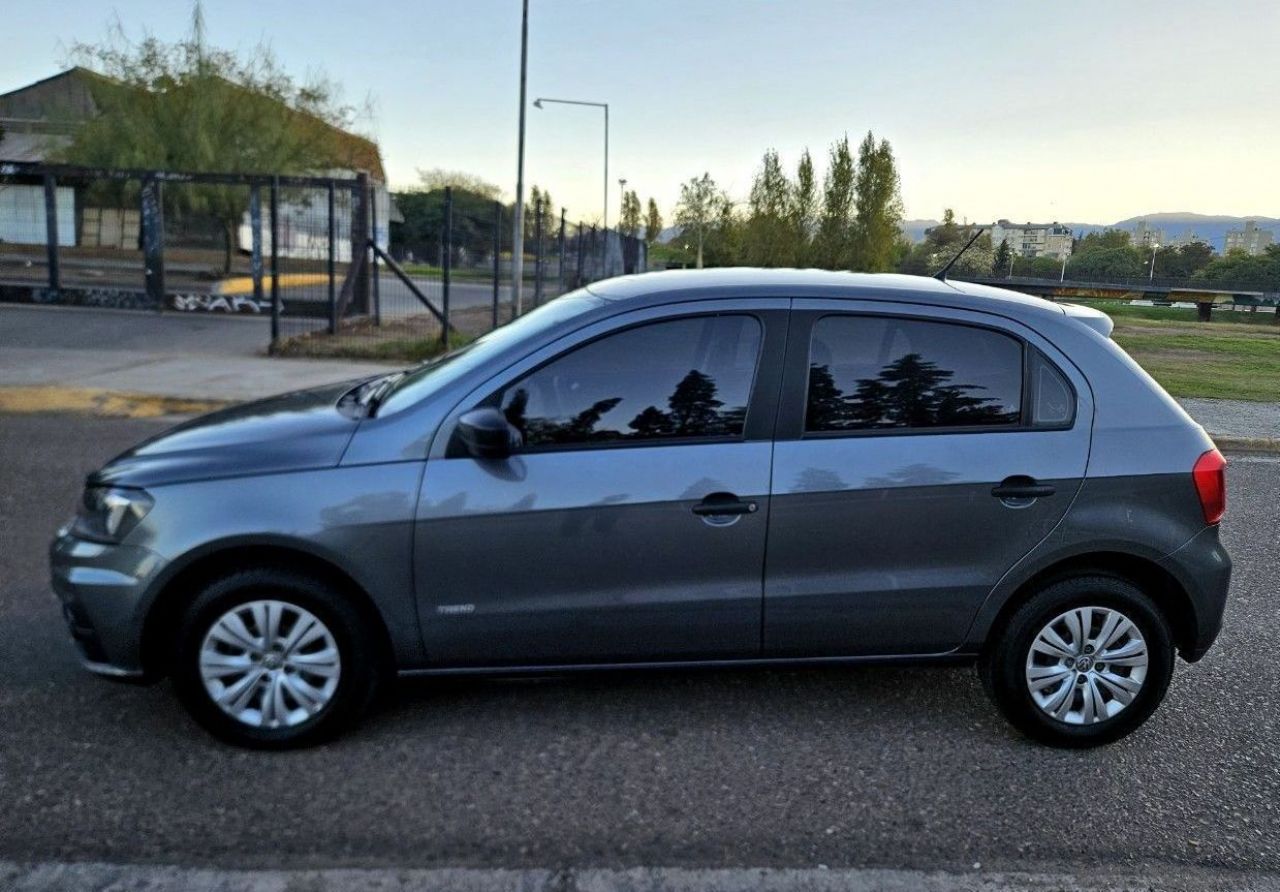 Volkswagen Gol Trend Usado Financiado en Mendoza, deRuedas