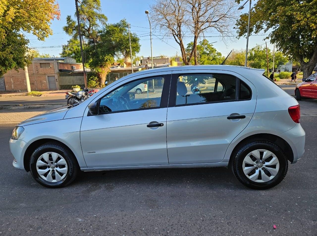 Volkswagen Gol Trend Usado Financiado en Mendoza, deRuedas
