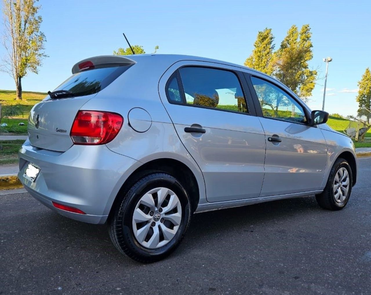 Volkswagen Gol Trend Usado Financiado en Mendoza, deRuedas