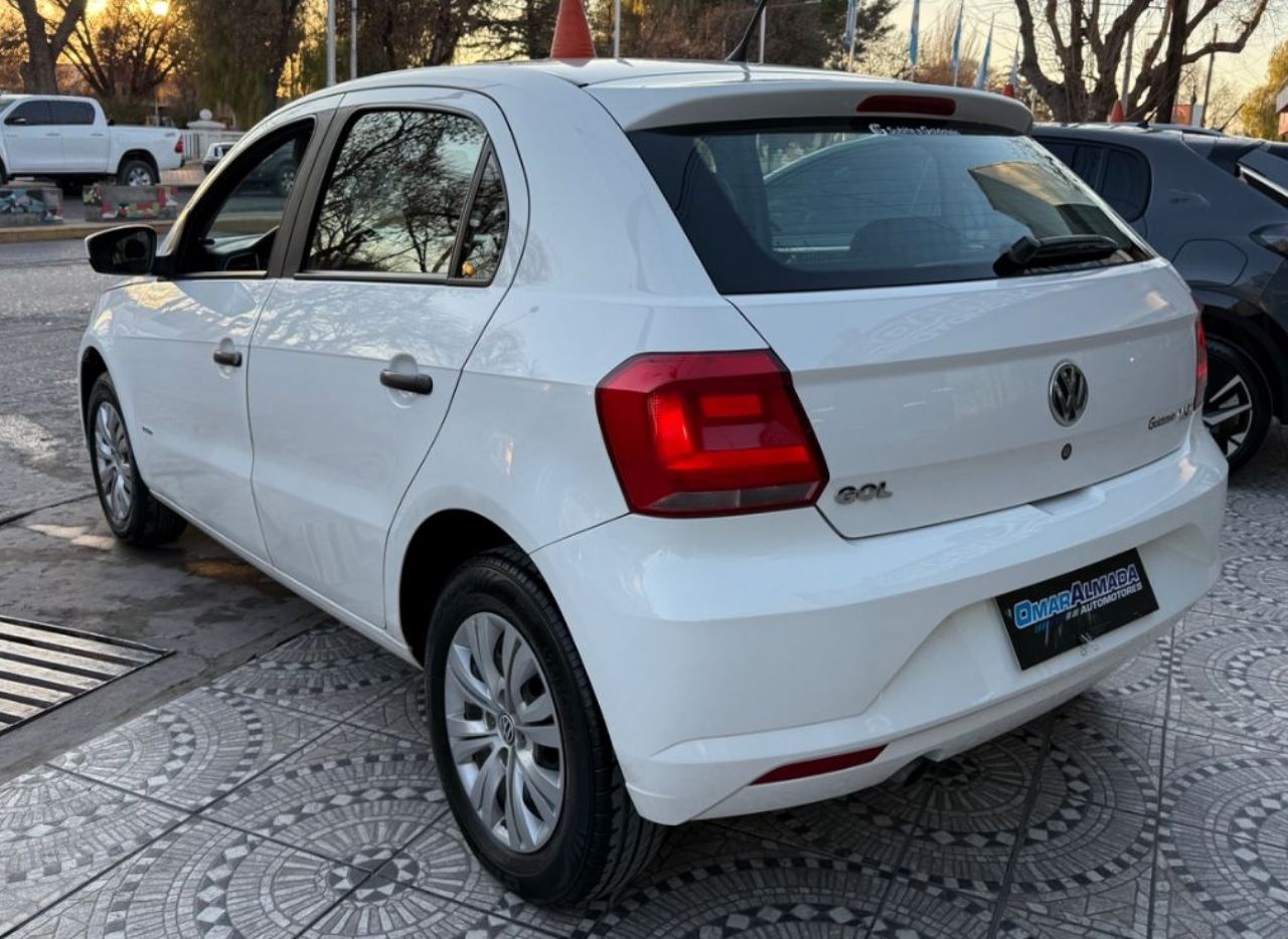 Volkswagen Gol Trend Usado Financiado en Mendoza, deRuedas