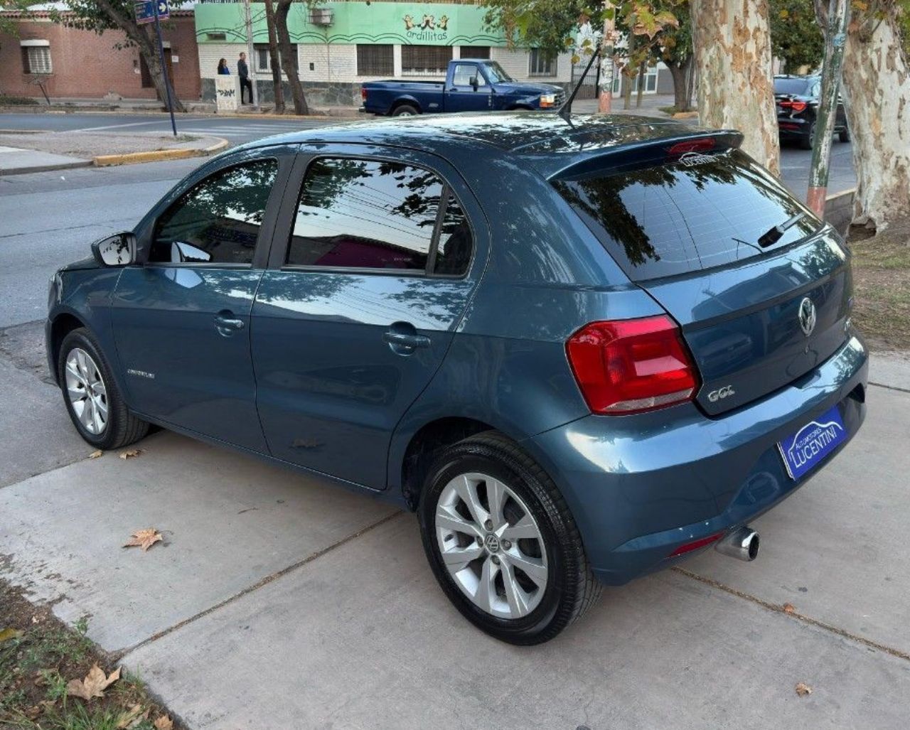 Volkswagen Gol Trend Usado Financiado en Mendoza, deRuedas