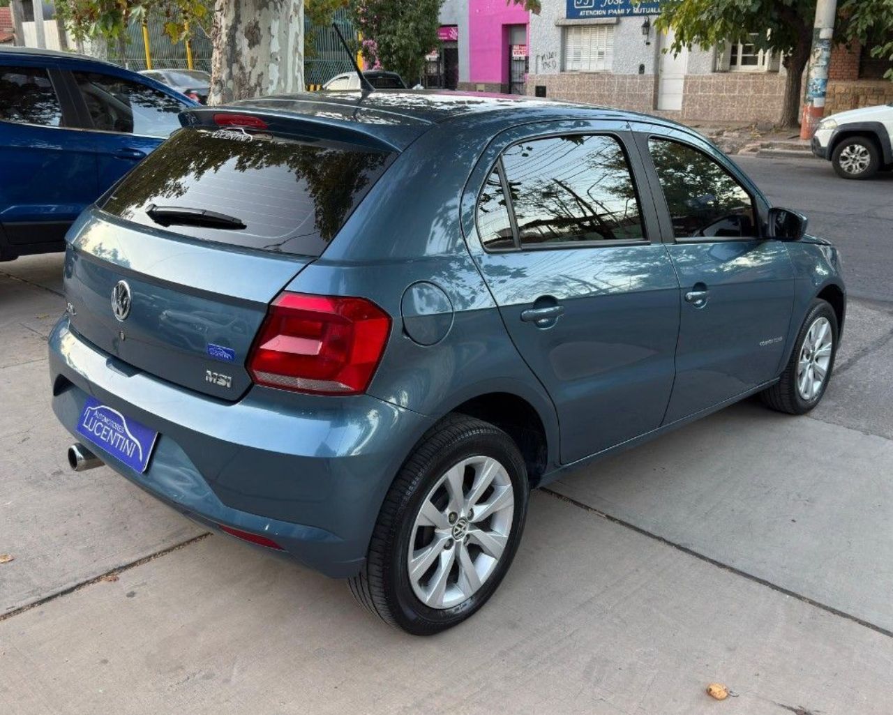 Volkswagen Gol Trend Usado Financiado en Mendoza, deRuedas