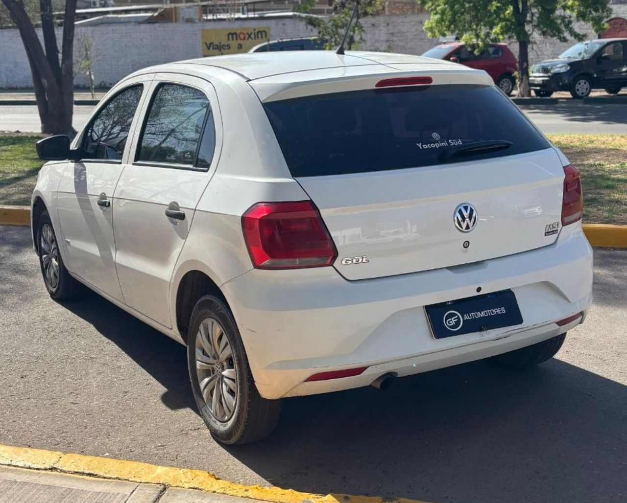 Volkswagen Gol Trend Usado Financiado en Mendoza, deRuedas