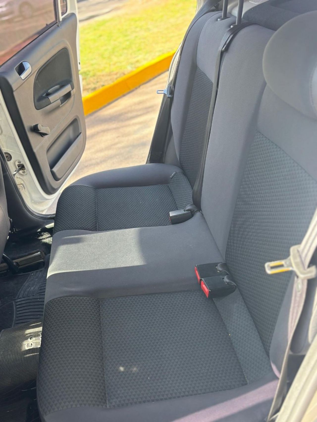 Volkswagen Gol Trend Usado Financiado en Mendoza, deRuedas