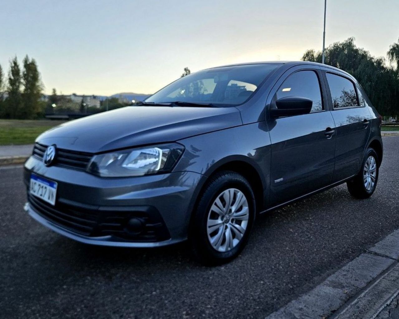 Volkswagen Gol Trend Usado Financiado en Mendoza, deRuedas