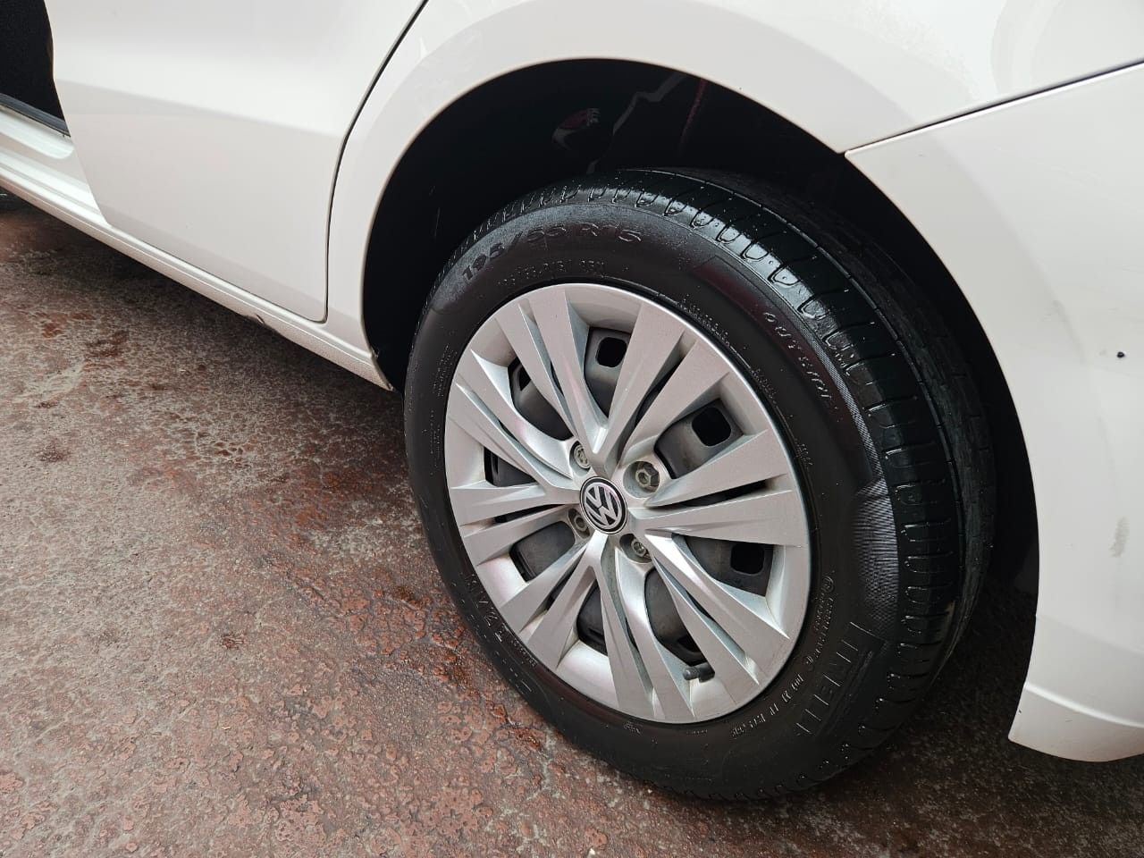 Volkswagen Gol Trend Usado en Mendoza, deRuedas