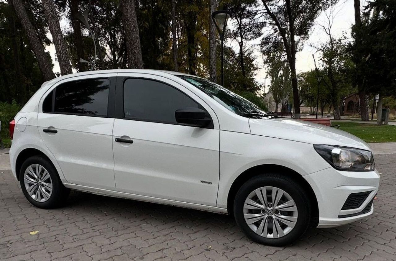 Volkswagen Gol Trend Usado Financiado en Mendoza, deRuedas