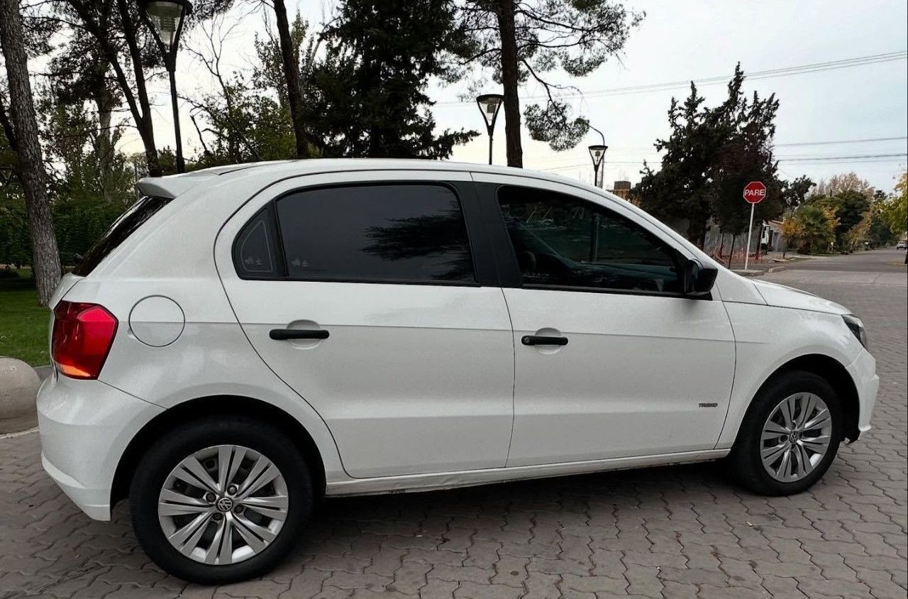 Volkswagen Gol Trend Usado Financiado en Mendoza, deRuedas