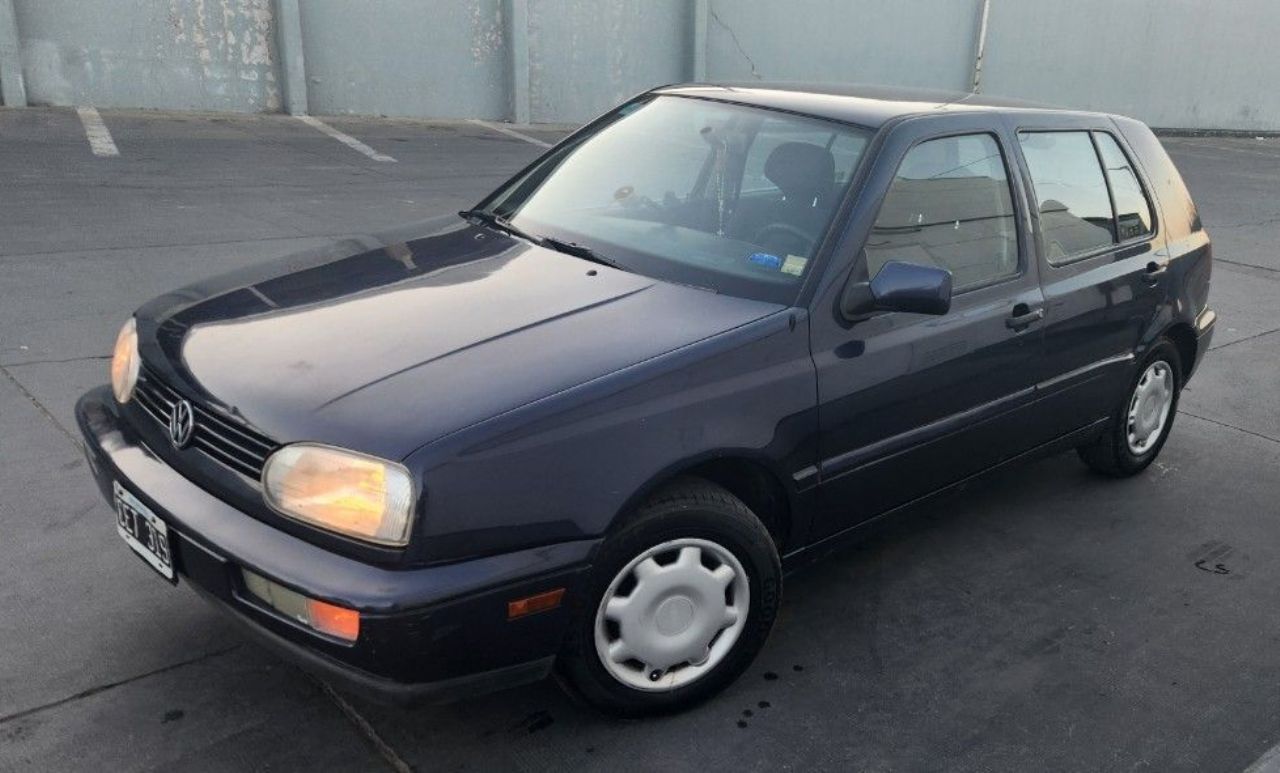 Volkswagen Golf Usado en Mendoza, deRuedas