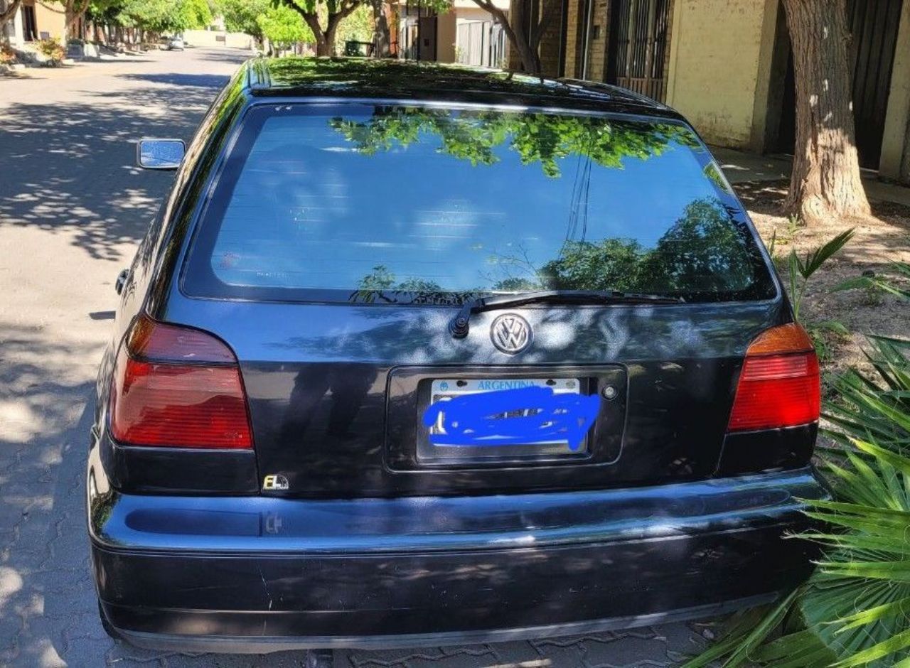 Volkswagen Golf Usado en Mendoza, deRuedas