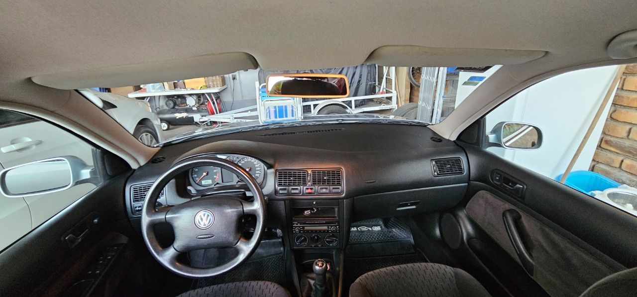 Volkswagen Golf Usado en Mendoza, deRuedas