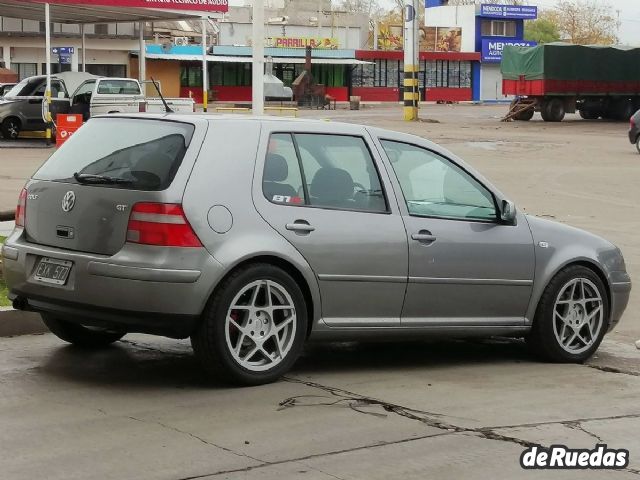 Volkswagen Golf Usado en Mendoza, deRuedas