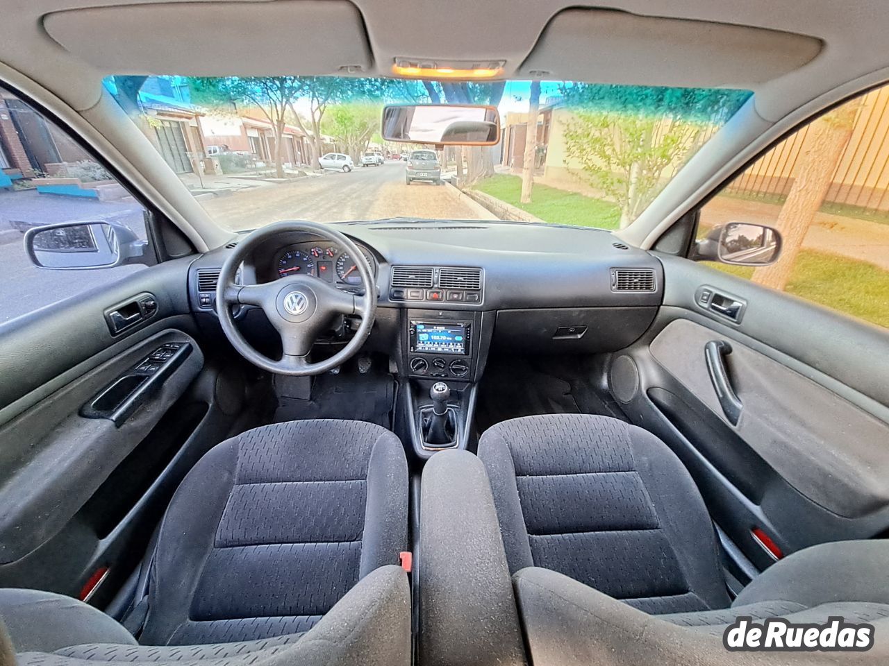 Volkswagen Golf Usado en Mendoza, deRuedas