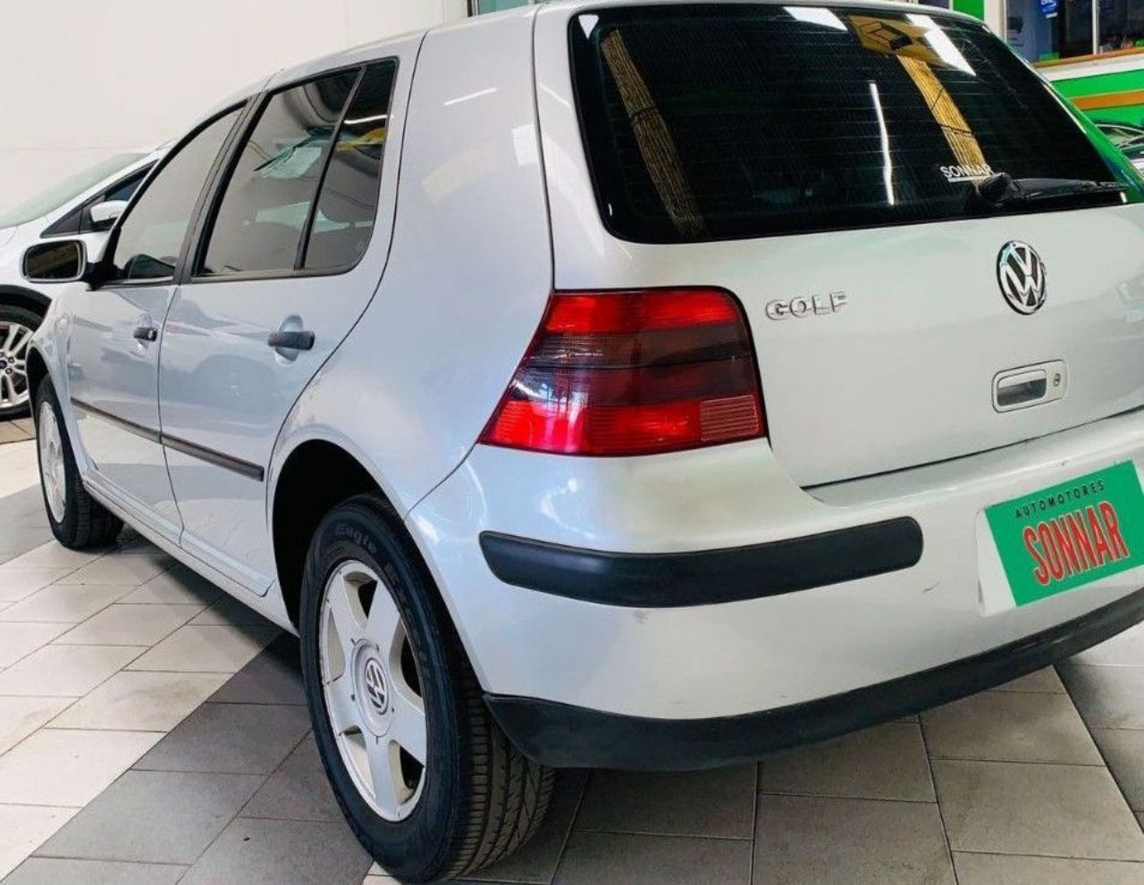 Volkswagen Golf Usado en Córdoba, deRuedas