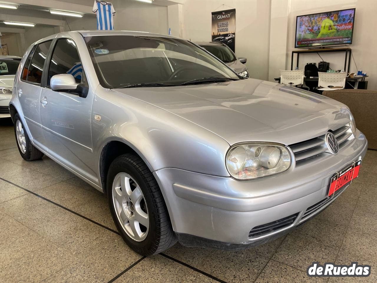 Volkswagen Golf Usado en Mendoza, deRuedas