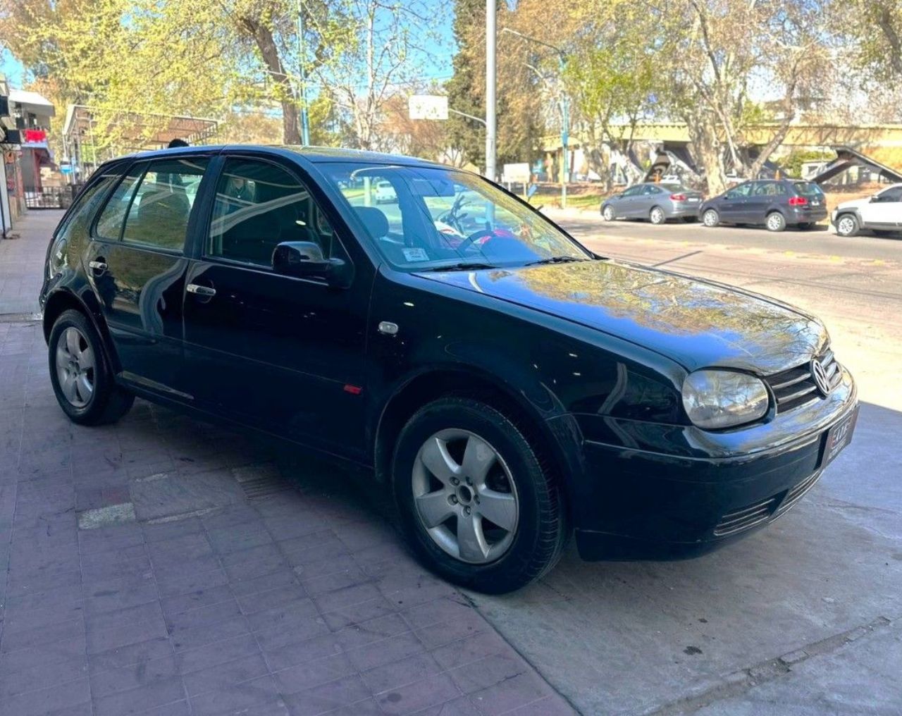 Volkswagen Golf Usado en Mendoza, deRuedas