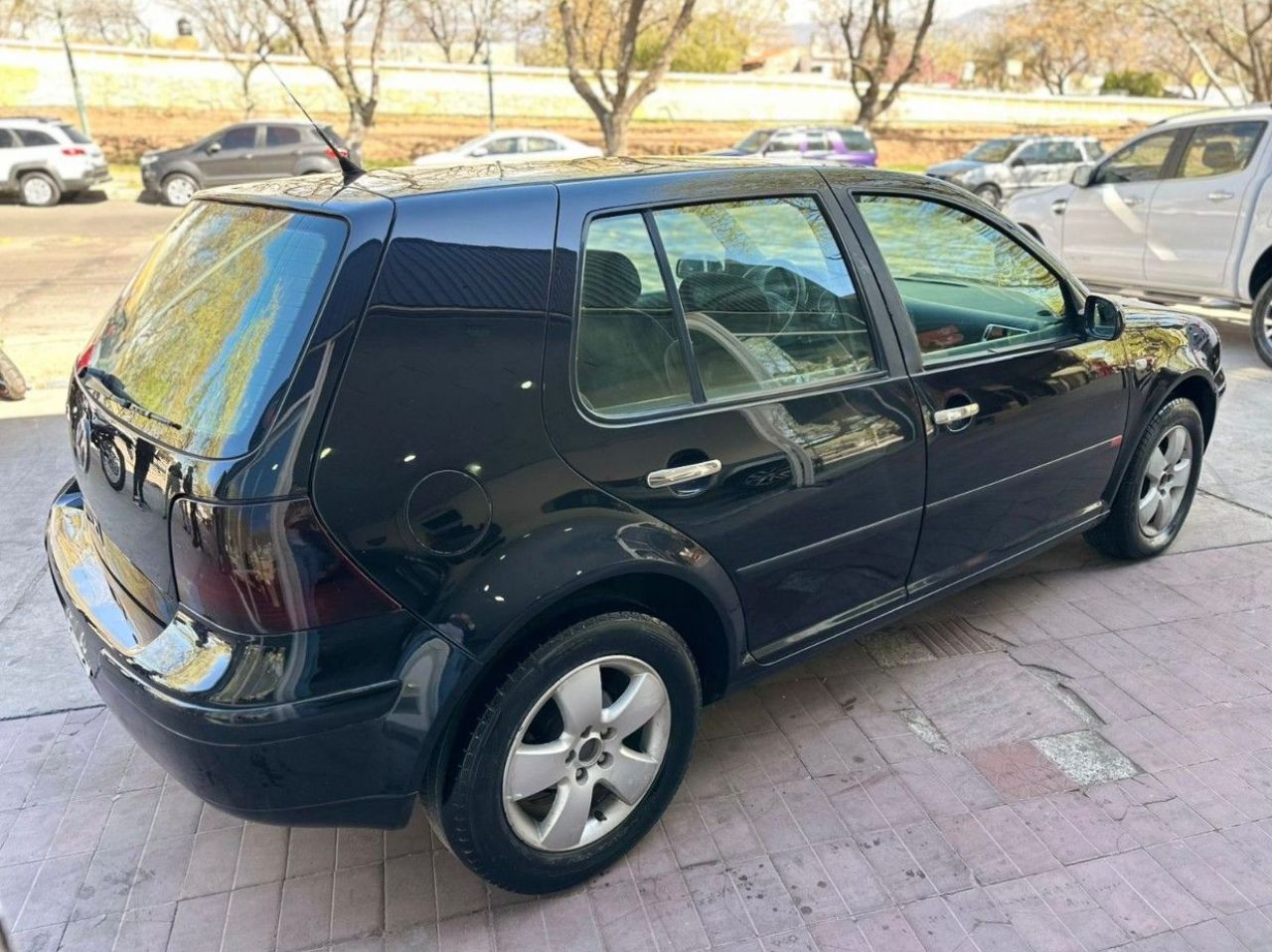 Volkswagen Golf Usado en Mendoza, deRuedas