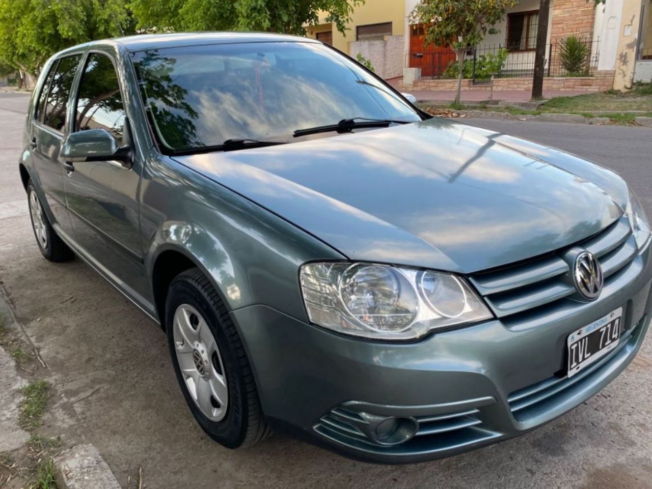 Volkswagen Golf Usado en Mendoza, deRuedas