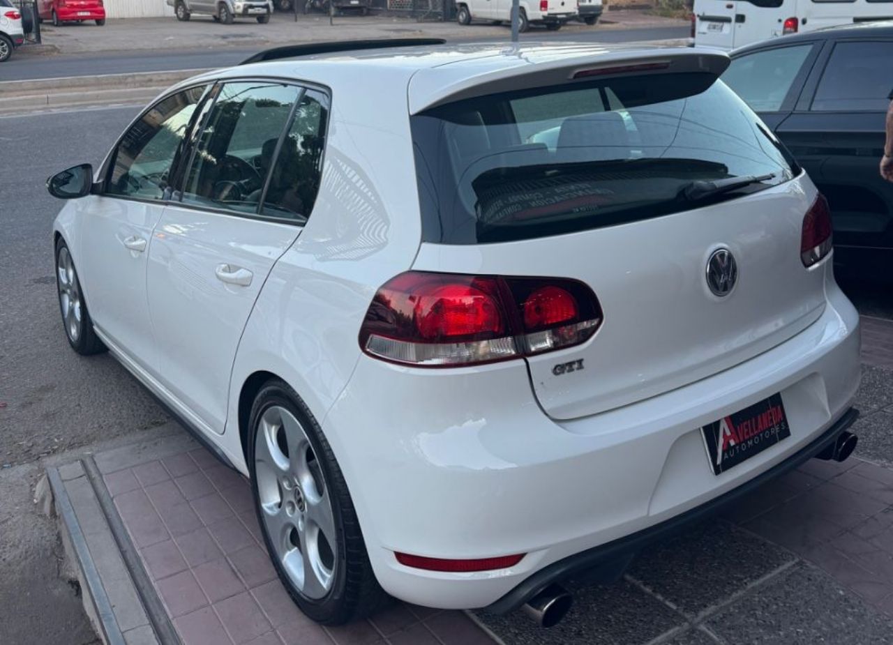 Volkswagen Golf Usado en Mendoza, deRuedas